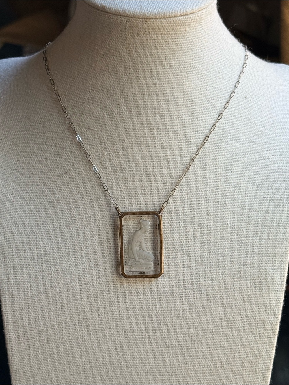 Vintage Pididdly Links New York Pendent Necklace